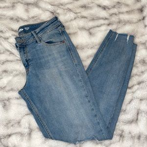 Super Skinny Ankle Jeans